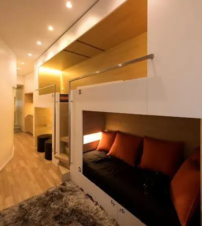 Space Shuttle - Tiny House Porto