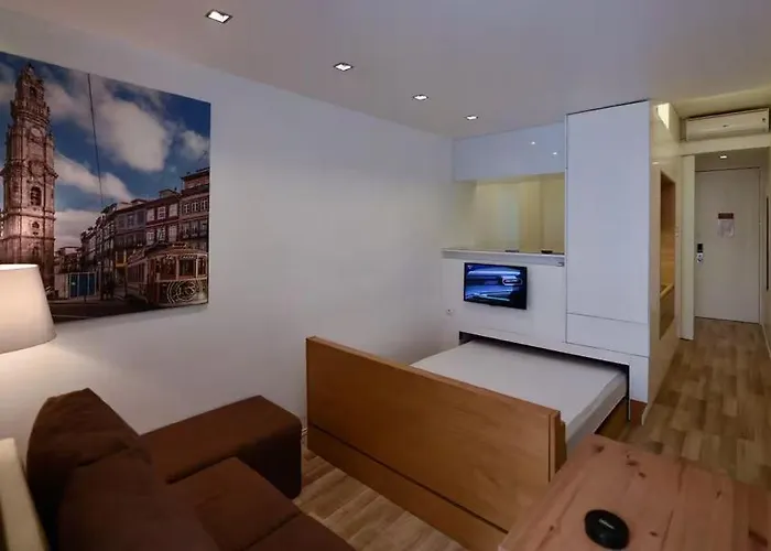 Space Shuttle - Tiny House *